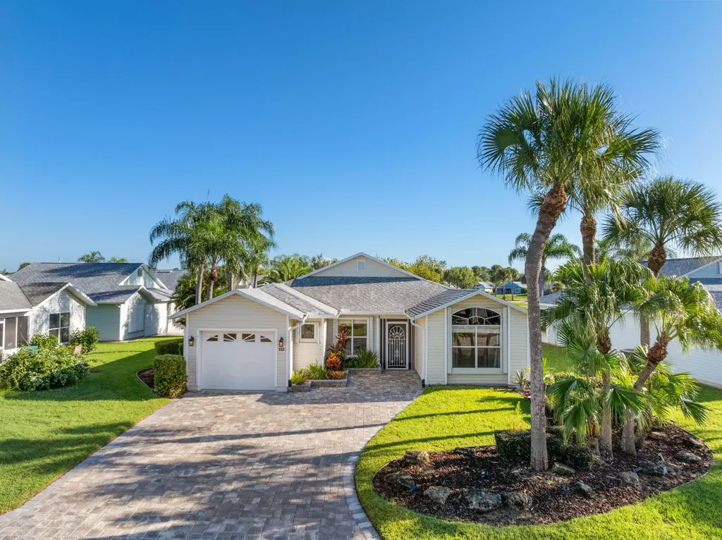 532 Paurotis Lane Fort Pierce FL 34982
