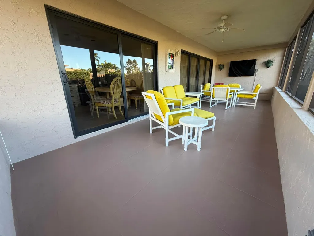 354 SW 28th Avenue Delray Beach FL 33445