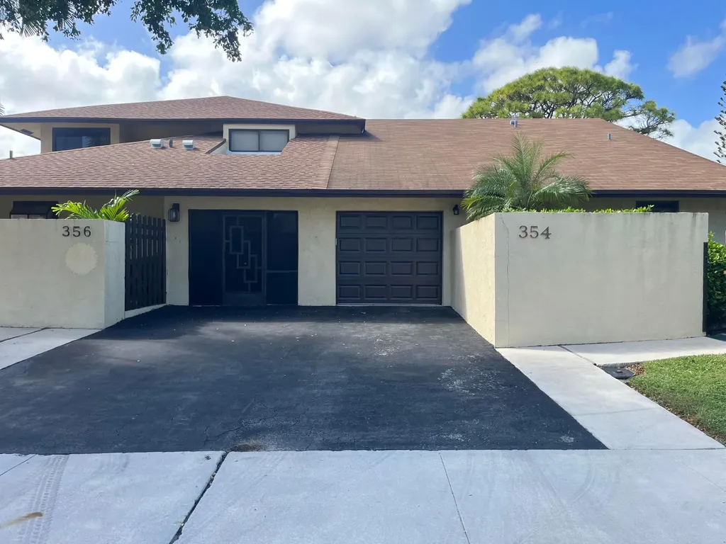 354 SW 28th Avenue Delray Beach FL 33445