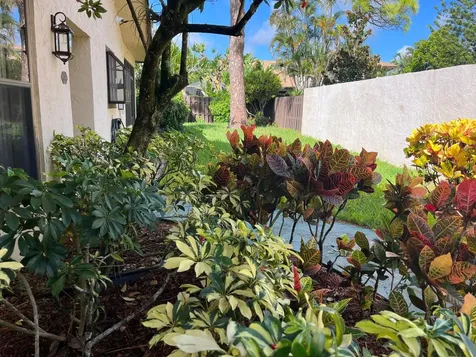 354 SW 28th Avenue Delray Beach FL 33445