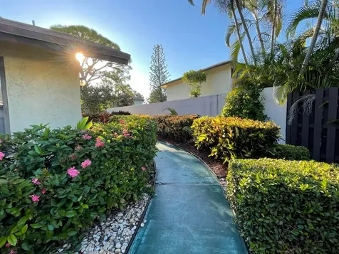 354 SW 28th Avenue Delray Beach FL 33445