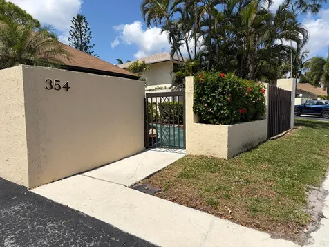 354 SW 28th Avenue Delray Beach FL 33445