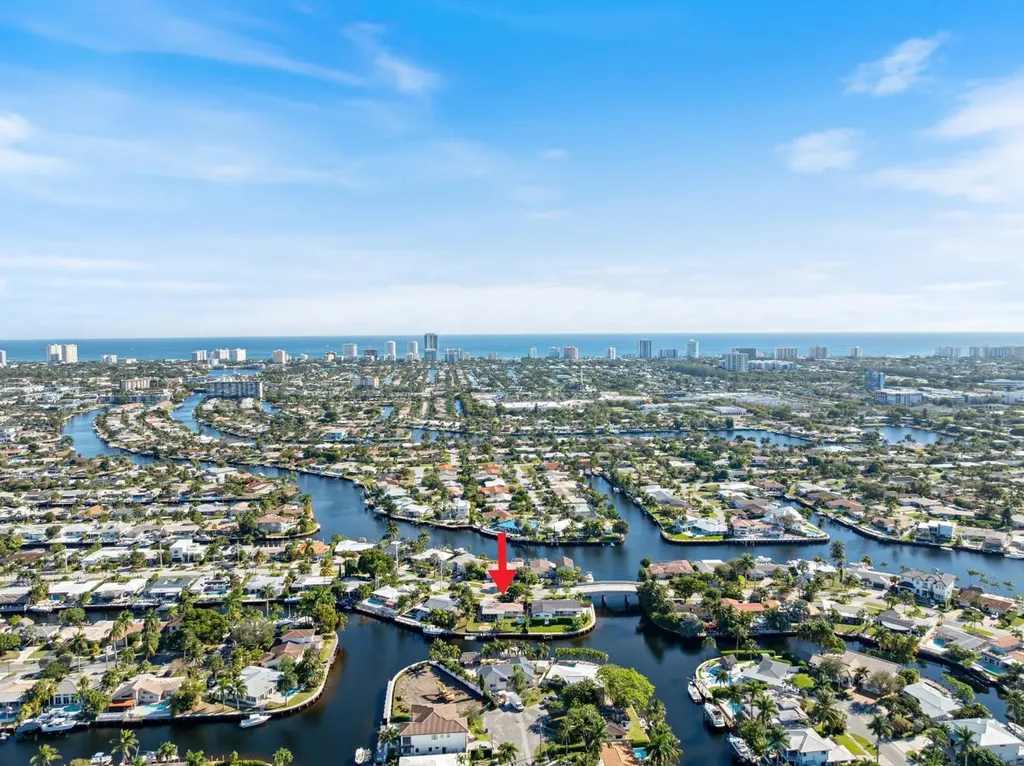 1001 SE 5 Avenue Pompano Beach FL 33060