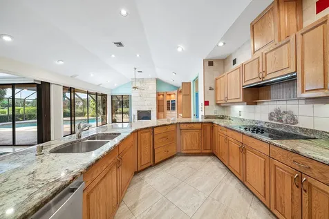 4952 Bocaire Boulevard Boca Raton FL 33487