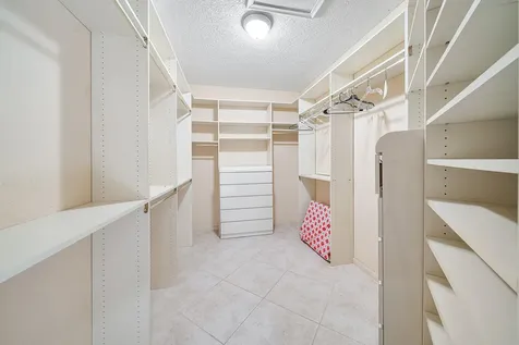 4952 Bocaire Boulevard Boca Raton FL 33487