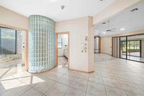 4952 Bocaire Boulevard Boca Raton FL 33487