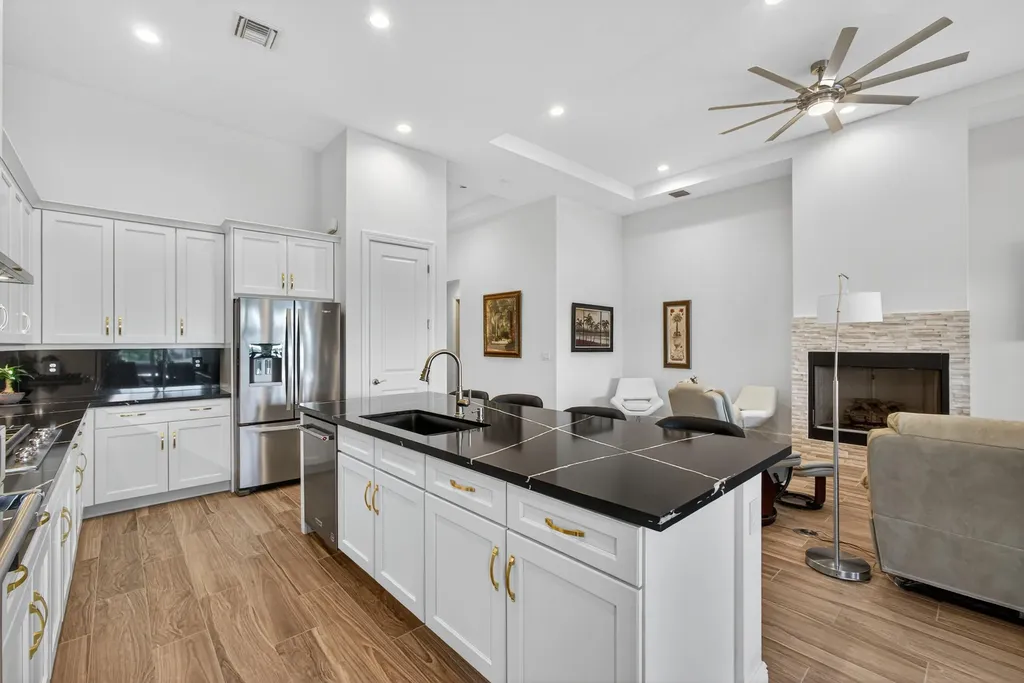 10033 Regency Way Palm Beach Gardens FL 33412