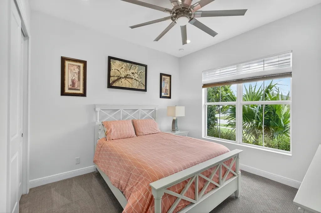 10033 Regency Way Palm Beach Gardens FL 33412