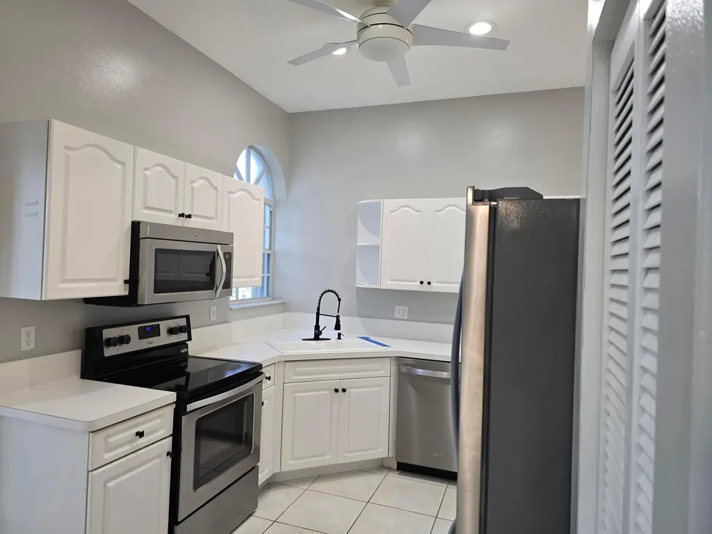 6179 Bear Creek Court Lake Worth FL 33467