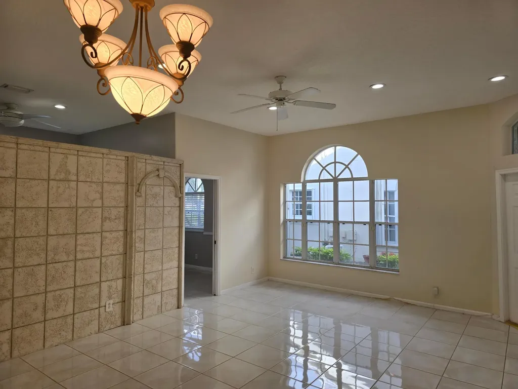 6179 Bear Creek Court Lake Worth FL 33467