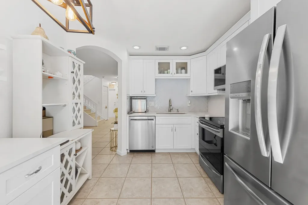 6148 Eaton Street West Palm Beach FL 33411