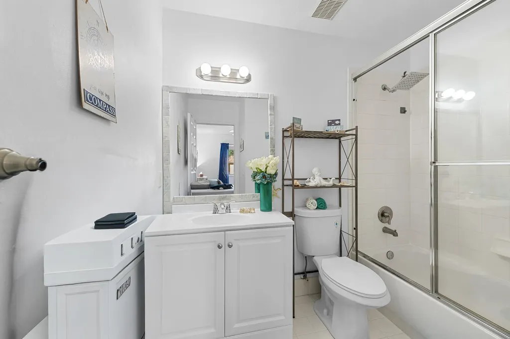 6148 Eaton Street West Palm Beach FL 33411