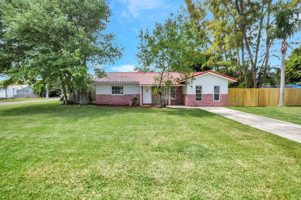 1103 NW 7th Court Boynton Beach FL 33426