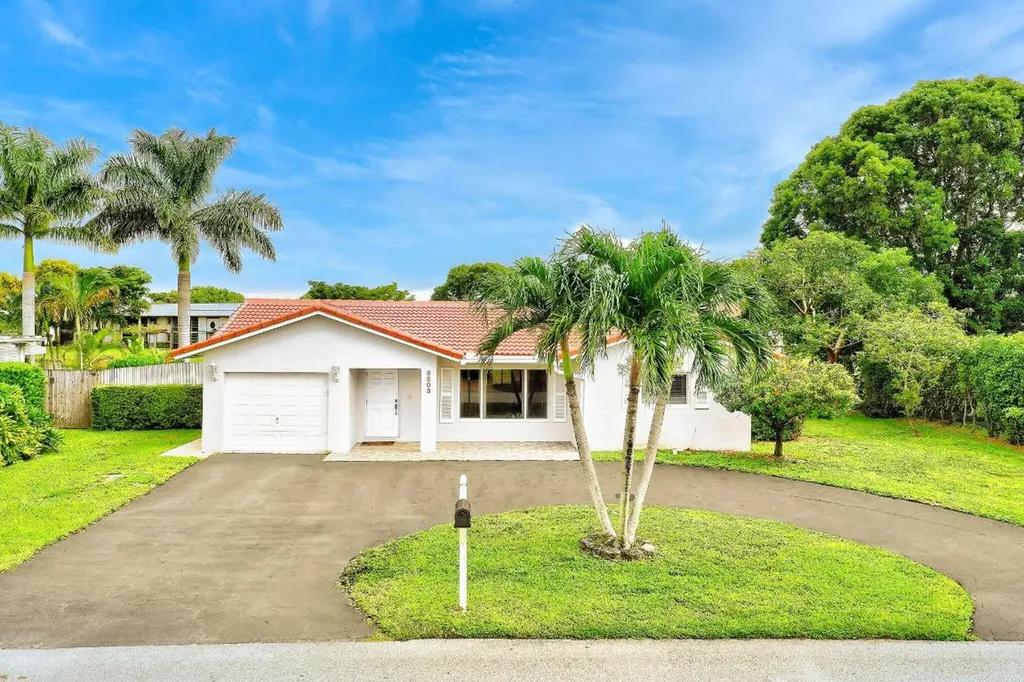 9603 NW 67th Court Tamarac FL 33321