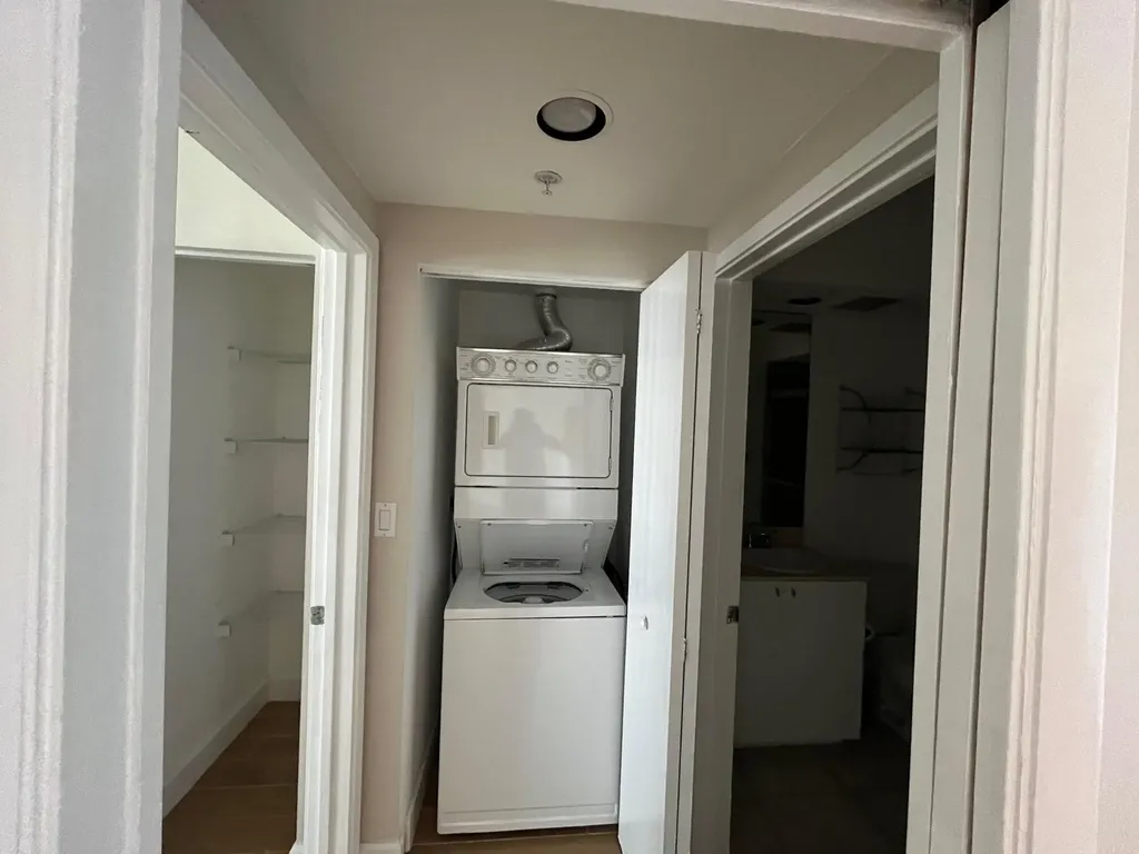 1551 N Flagler Drive West Palm Beach FL 33401