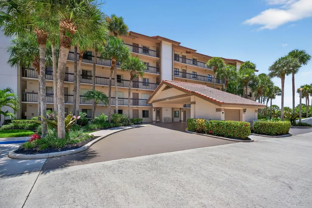 401 Ocean Bluffs Boulevard Jupiter FL 33477