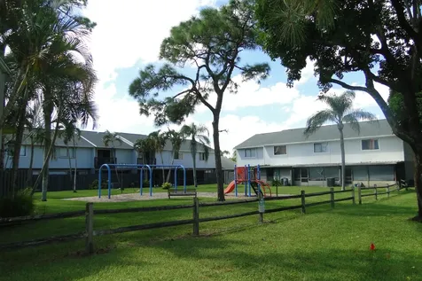 4605 Pier Drive Greenacres FL 33463