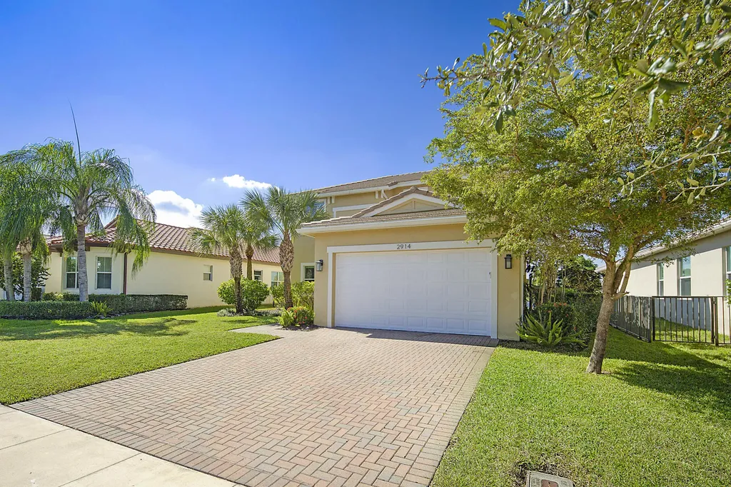 2914 Bellarosa Circle Royal Palm Beach FL 33411