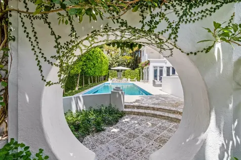 2631 S Flagler Drive West Palm Beach FL 33405