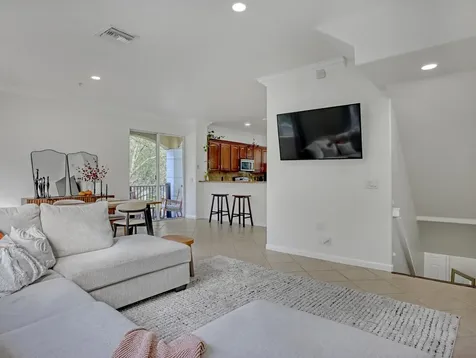 2850 S Oasis Drive Boynton Beach FL 33426