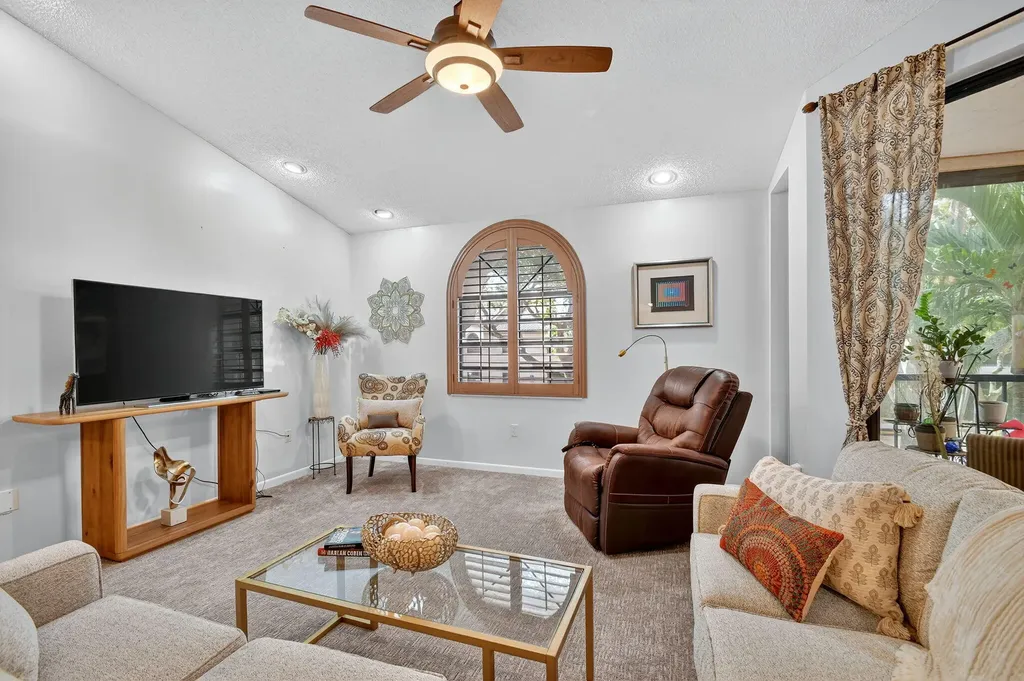 5187 Europa Drive Boynton Beach FL 33437