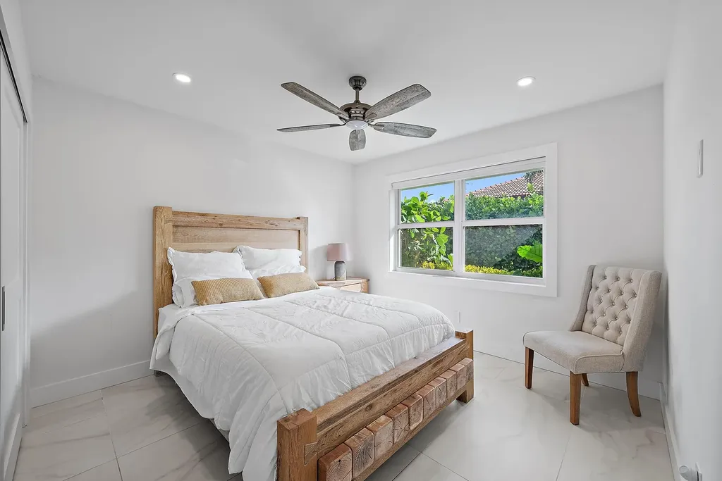 9524 SE Cove Point Street Jupiter FL 33469