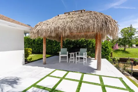 9524 SE Cove Point Street Jupiter FL 33469