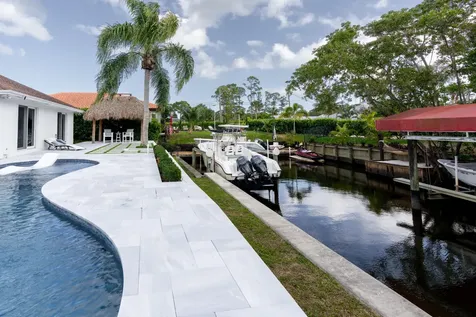9524 SE Cove Point Street Jupiter FL 33469
