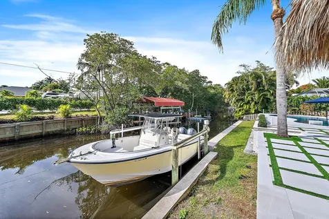 9524 SE Cove Point Street Jupiter FL 33469