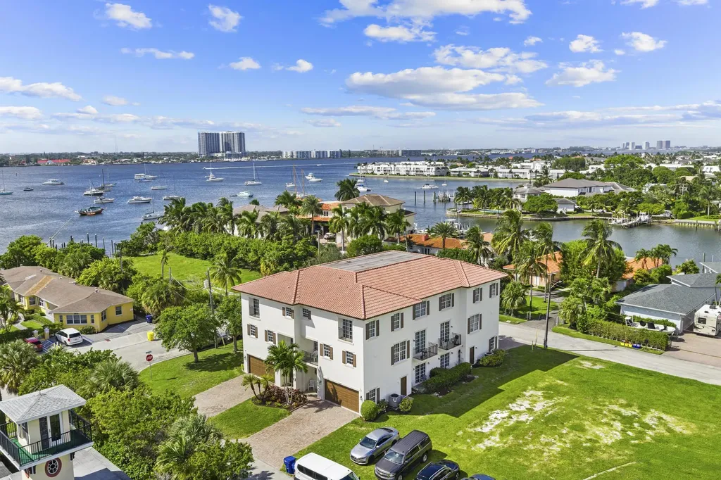1100 Cabana Road West Palm Beach FL 33404