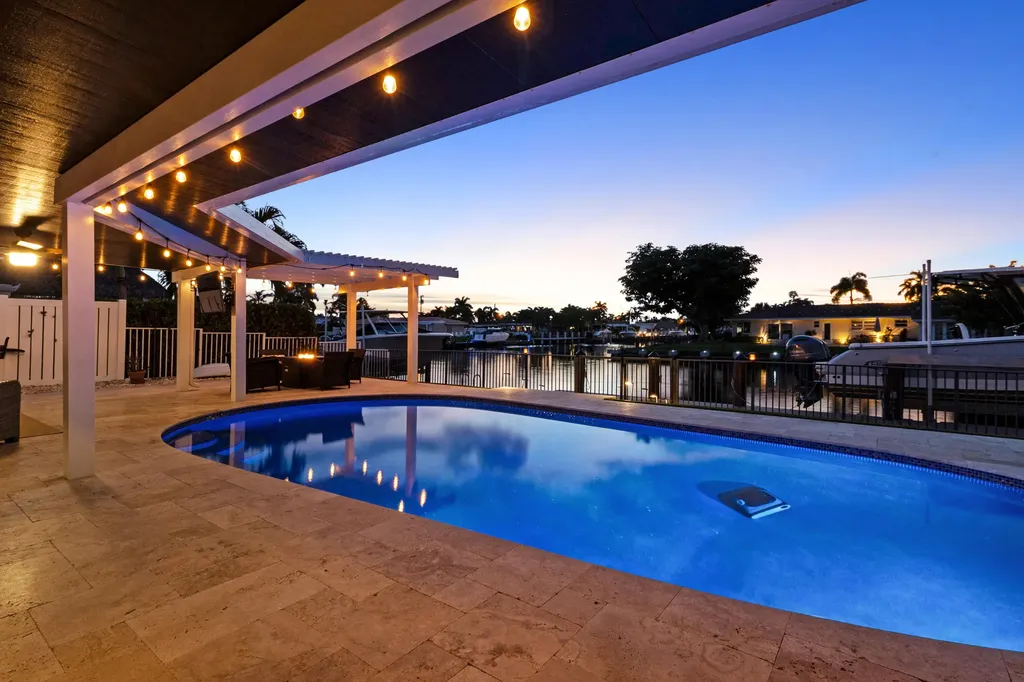 291 SE 5th Avenue Pompano Beach FL 33060