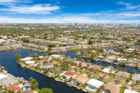 291 SE 5th Avenue Pompano Beach FL 33060