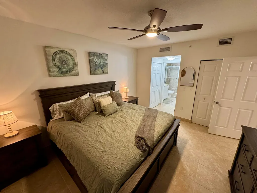 625 Casa Loma Boulevard Boynton Beach FL 33435