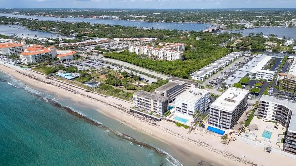 4200 S Ocean Boulevard South Palm Beach FL 33480