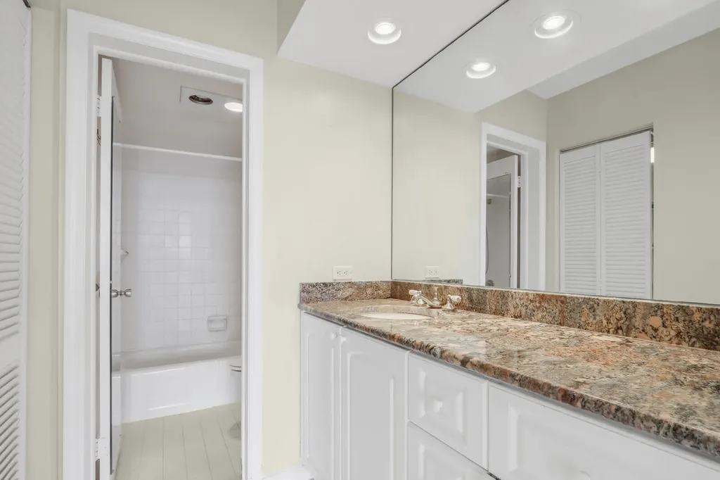 132 Lakeshore Drive North Palm Beach FL 33408