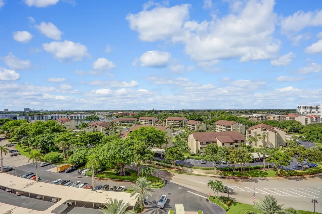 132 Lakeshore Drive North Palm Beach FL 33408