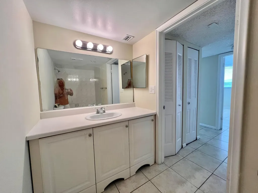 1820 N Congress Avenue West Palm Beach FL 33401