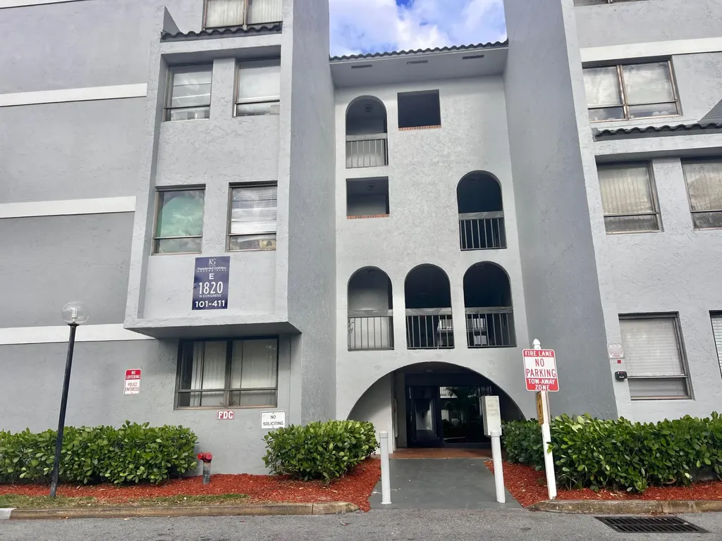 1820 N Congress Avenue West Palm Beach FL 33401