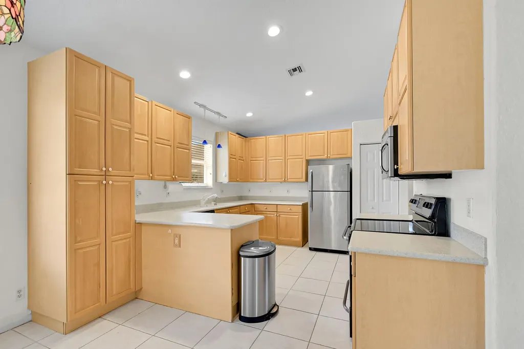 10382 Utopia Circle E Boynton Beach FL 33437