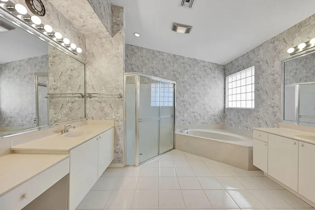 10382 Utopia Circle E Boynton Beach FL 33437