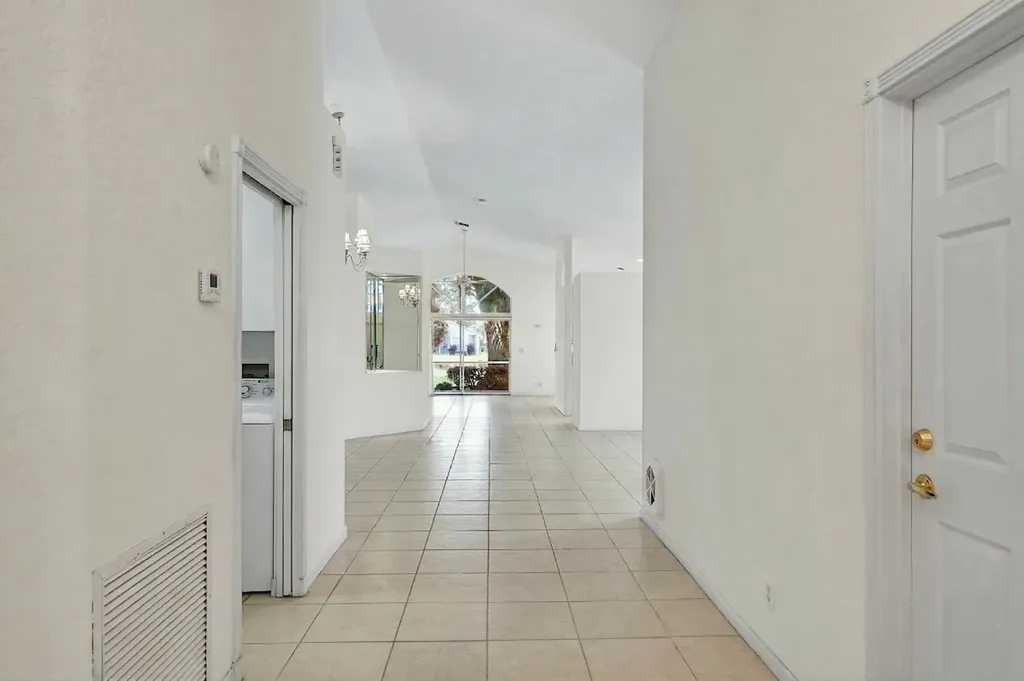 10382 Utopia Circle E Boynton Beach FL 33437