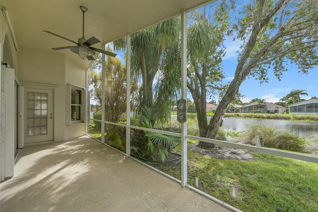 10382 Utopia Circle E Boynton Beach FL 33437