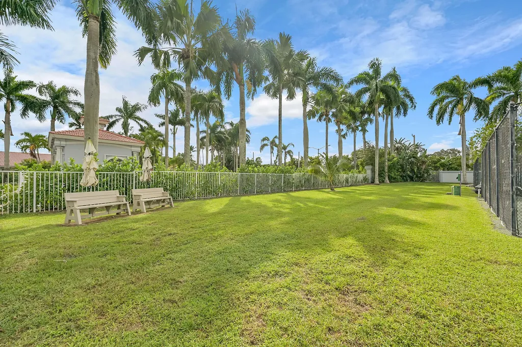 10382 Utopia Circle E Boynton Beach FL 33437