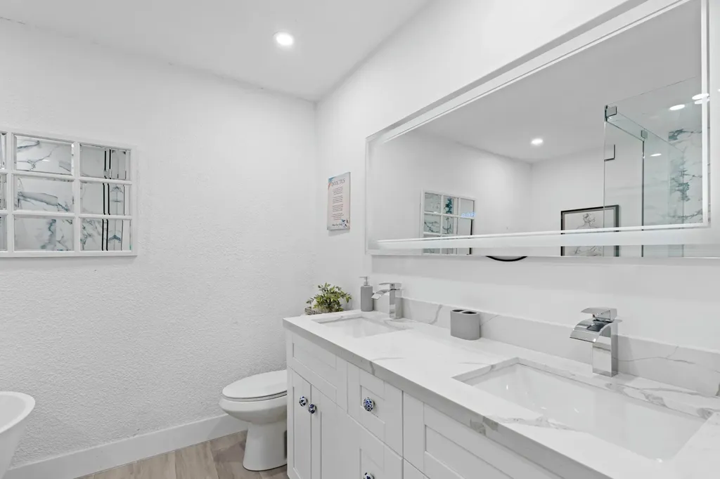 5285 Sunrise Boulevard Delray Beach FL 33484