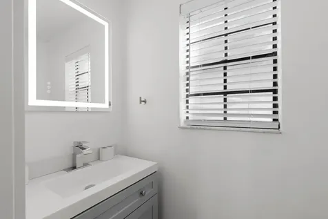 5285 Sunrise Boulevard Delray Beach FL 33484