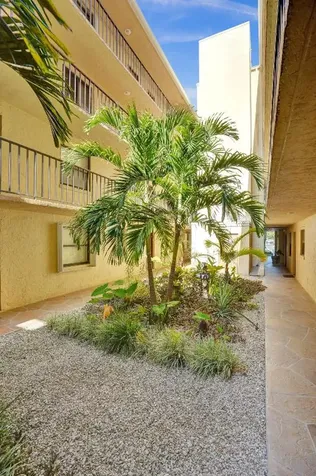 890 N Federal Highway Lantana FL 33462