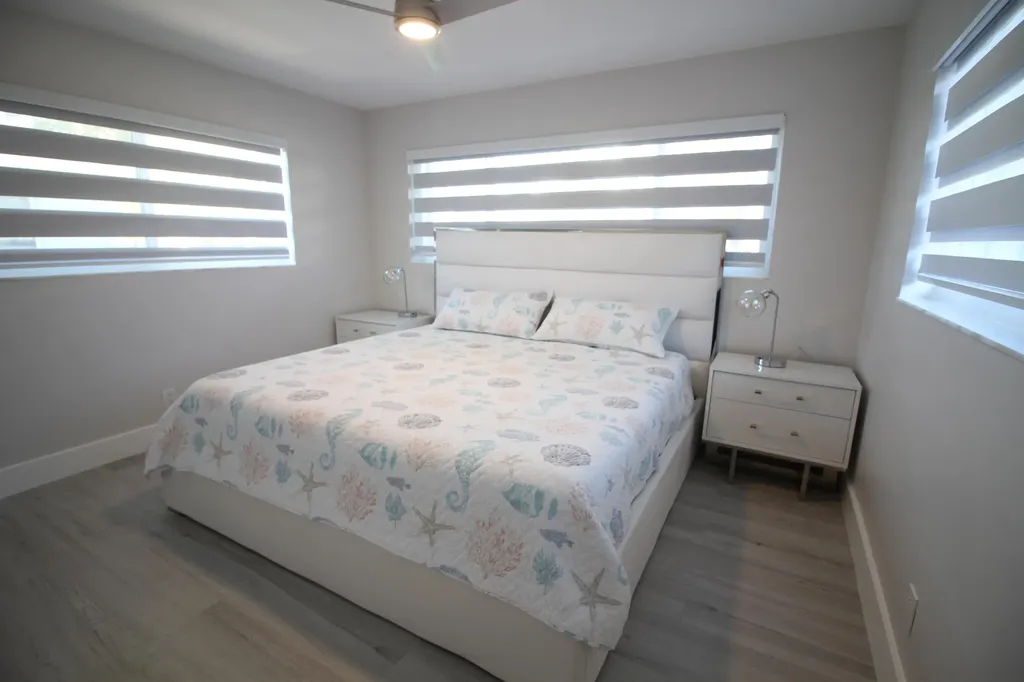 2548 SE 14th Street E Pompano Beach FL 33062