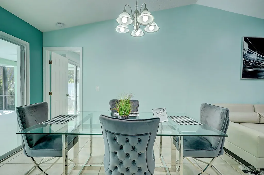 238 SW Grove Avenue Port St Lucie FL 34983
