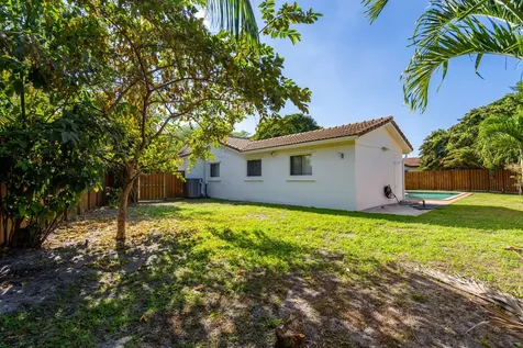 9811 NW 26th Court Coral Springs FL 33065
