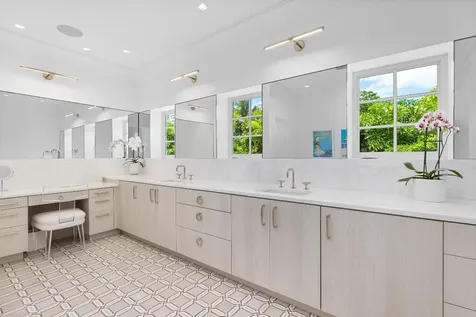 201 Banyan Road Palm Beach FL 33480